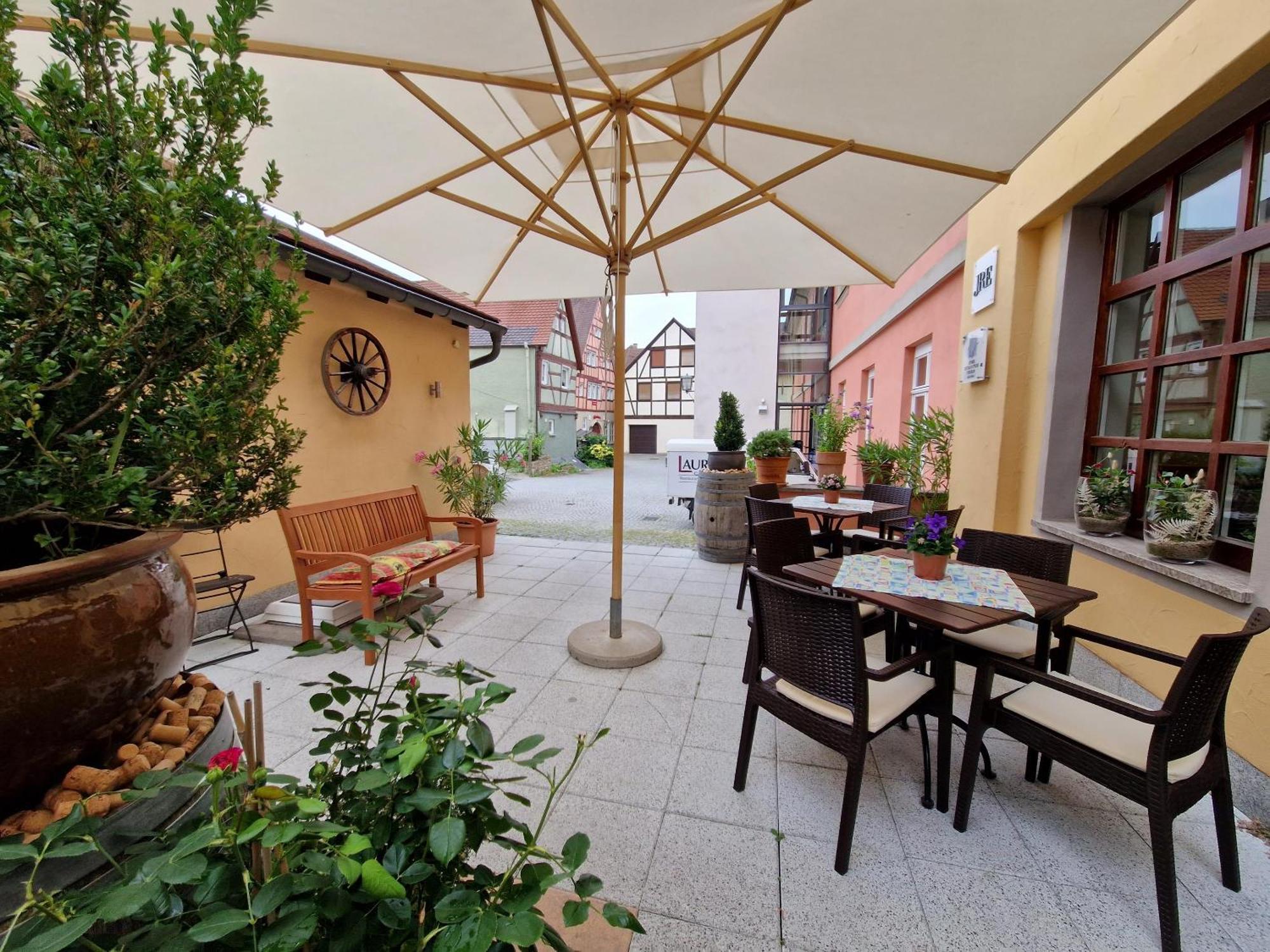 Laurentius Boutique-Hotel & Restaurant Weikersheim Luaran gambar